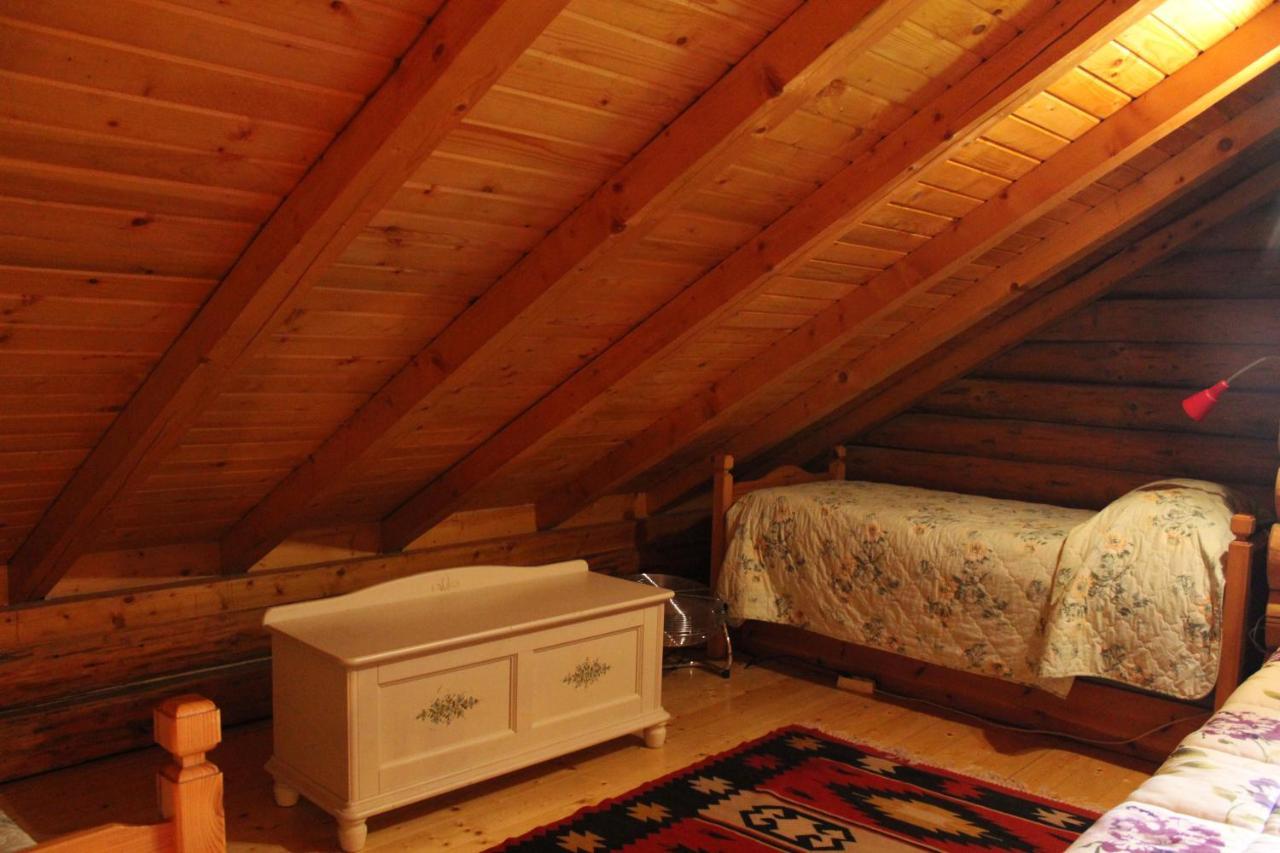 B&B Le Corone - Chalet Nel Bosco Cavalo Kültér fotó